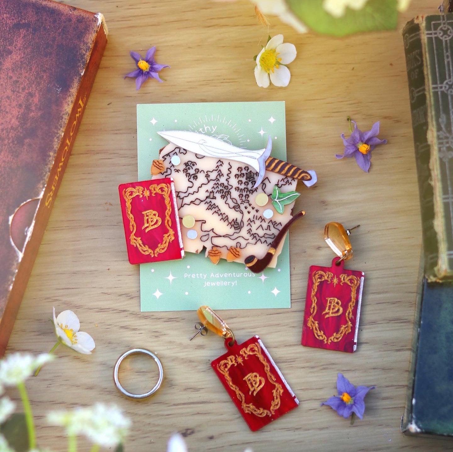 Halfling’s Map Brooch