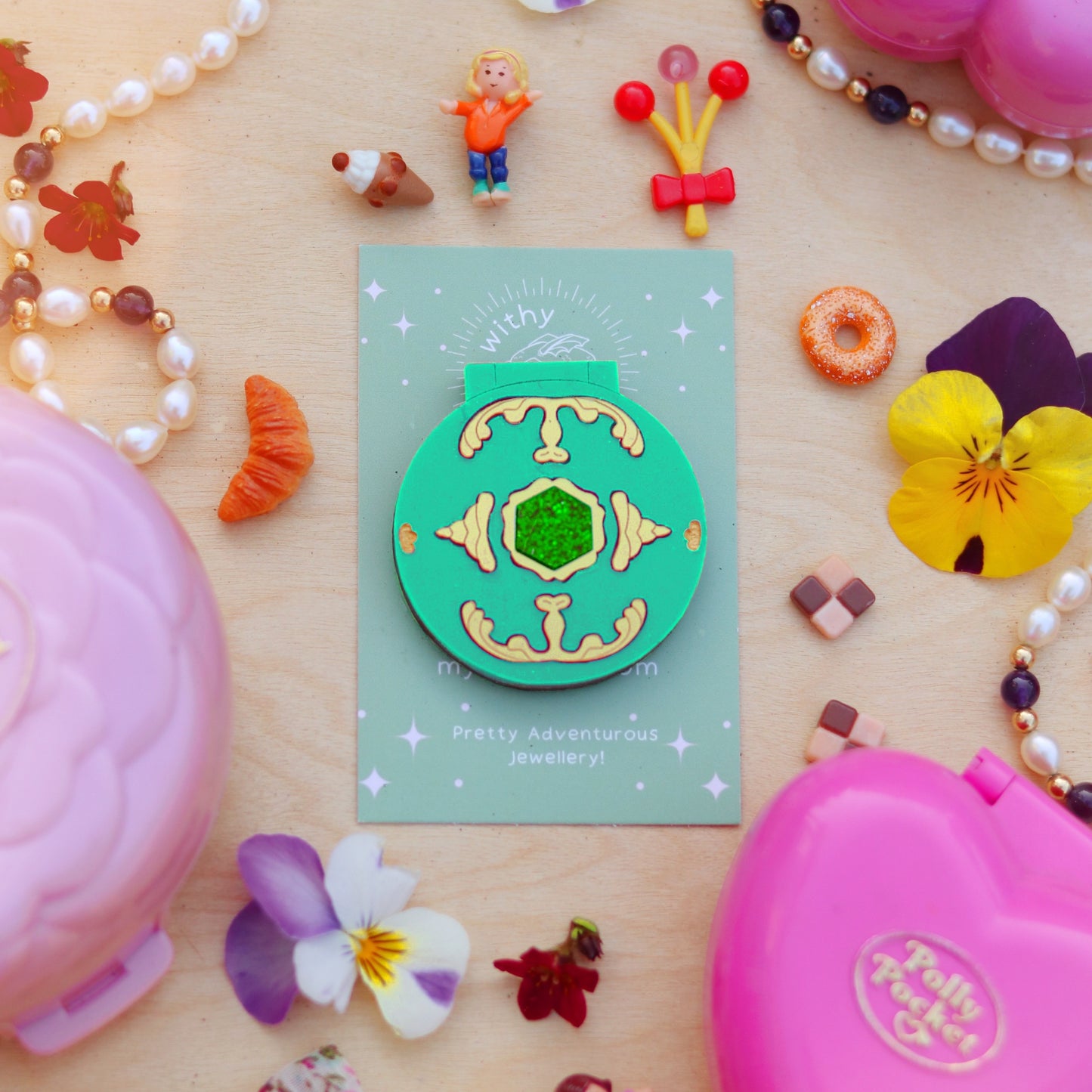 Polly Jewel Brooch Green