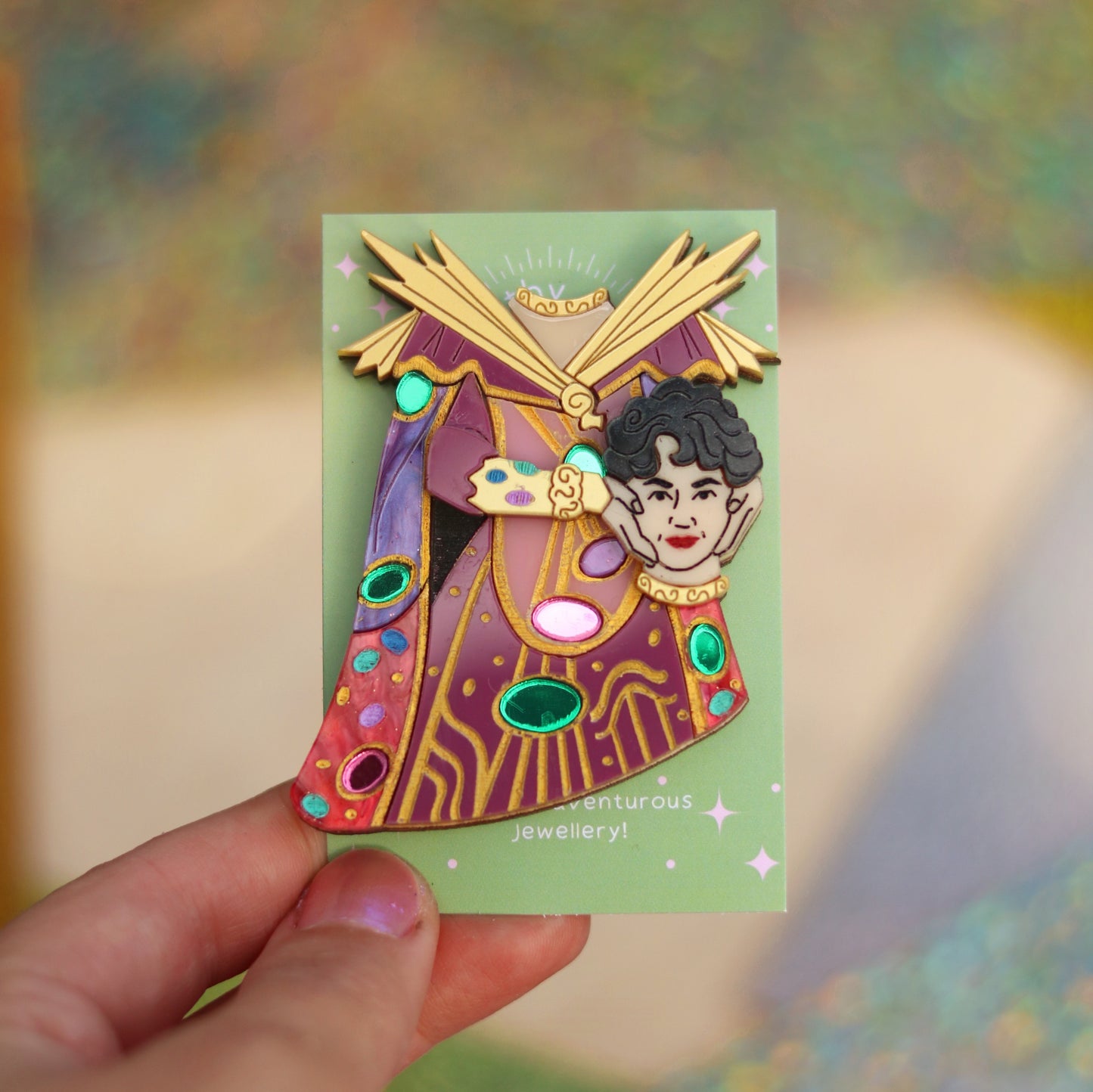 Mombi Brooch