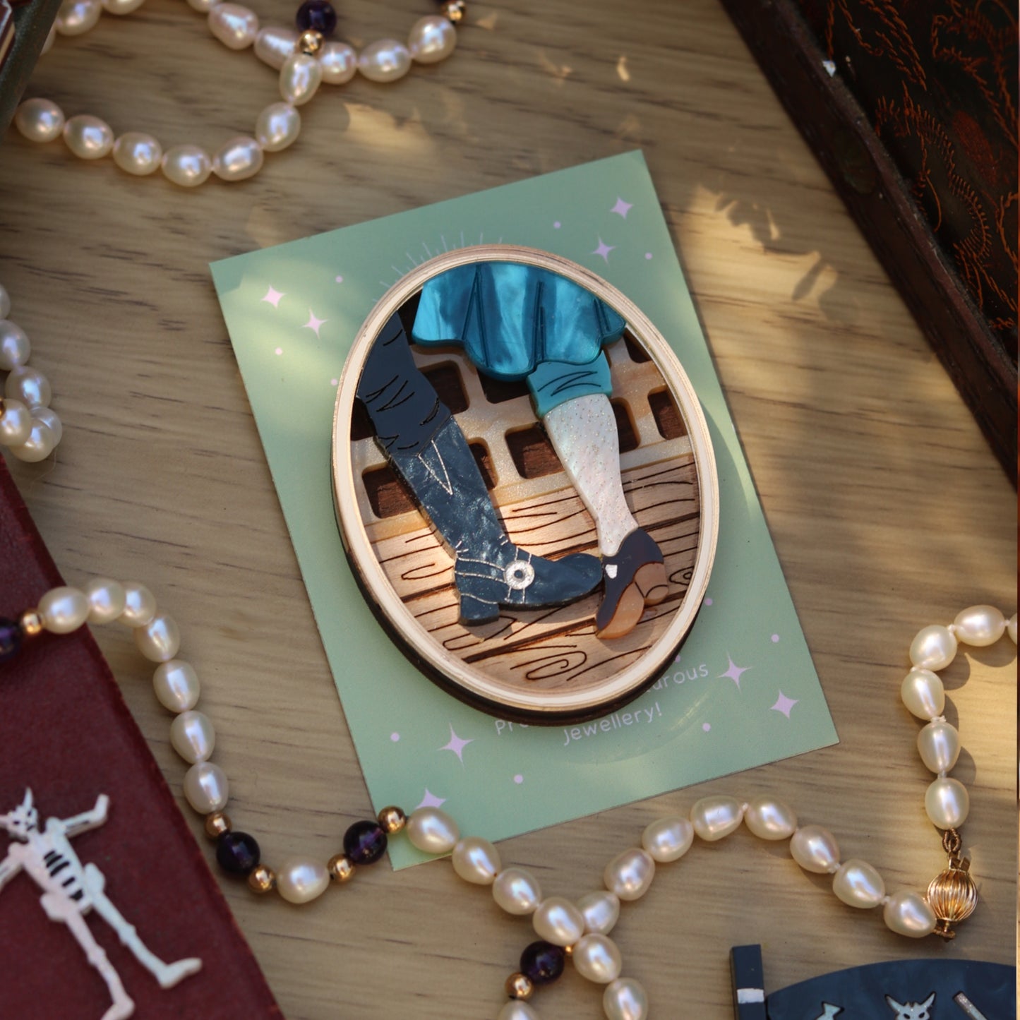 Foot Touch Brooch