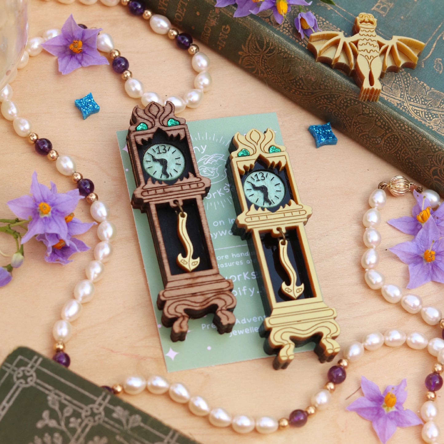 Creepy Clock in Gold Brooch
